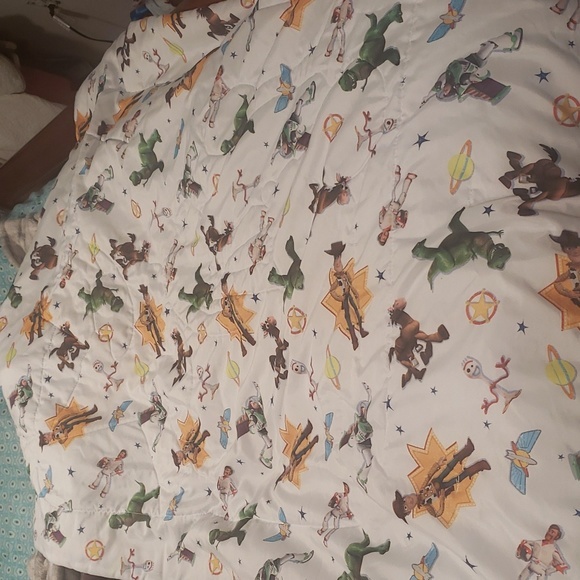 Toy story toddler bed set - Picture 2 of 5